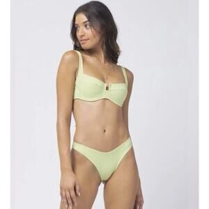 L*Space Pointelle Rib Camellia Bikini Top Mojito Green Size Medium Underwire
